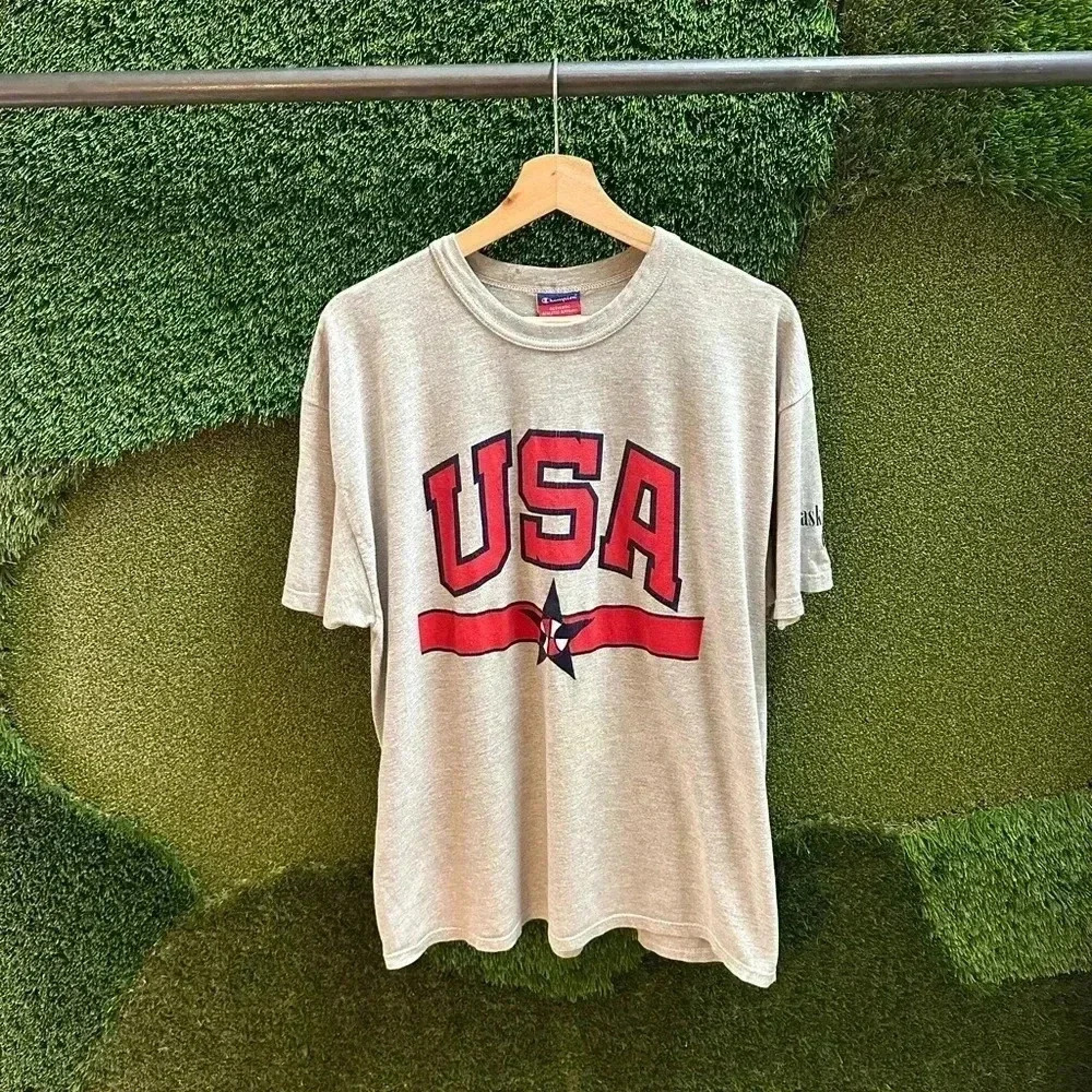 Vintage Champion USA Basketball T-shirt Large